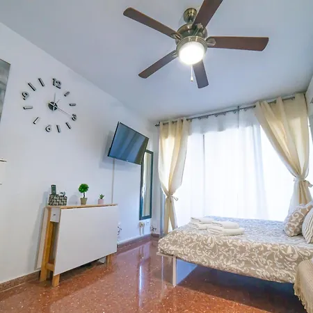 Apartamento La Brisa Malaga Exterior photo